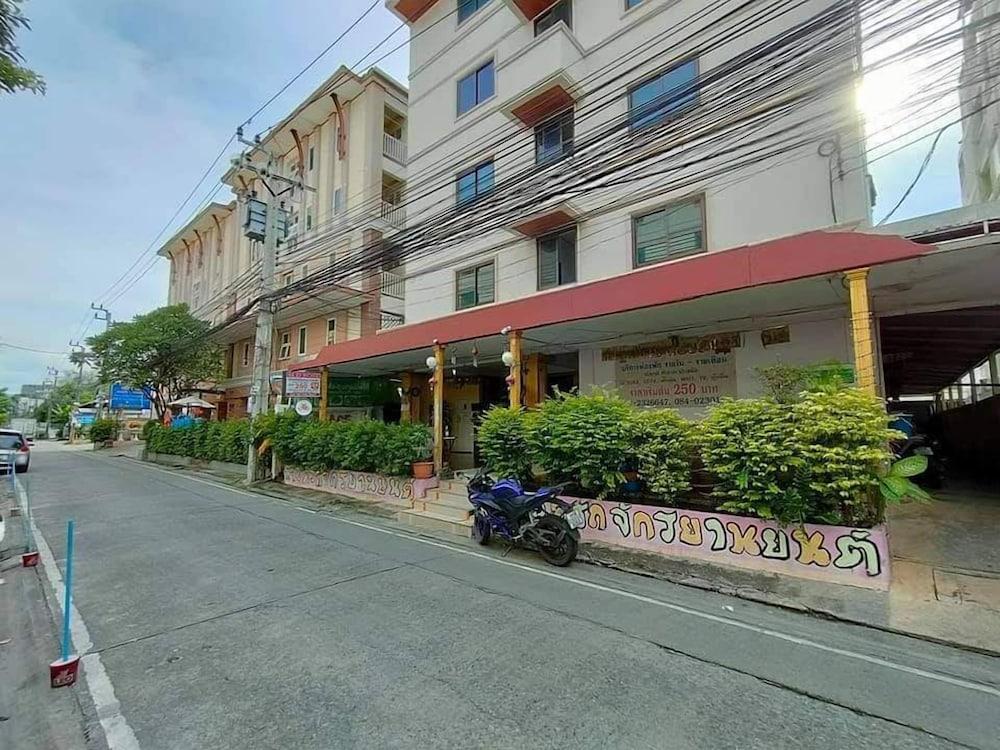 Md Rose Apartment Bangkok Zewnętrze zdjęcie